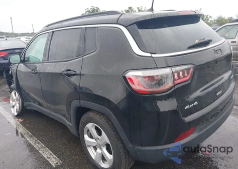 2020 Jeep Compass Latitude 4X4 из США, поврежденный, VIN 3C4NJDBB5LT164795